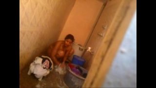 Bangalore nude madhu aunty washing cloth