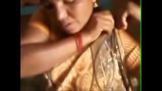 Desi Mature Aunty Nude show by a customer