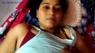 Hindi Sex Clip Of A Desi Girl Fucked By Her Boss