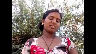 Indian hot aunty loves outdoor sex